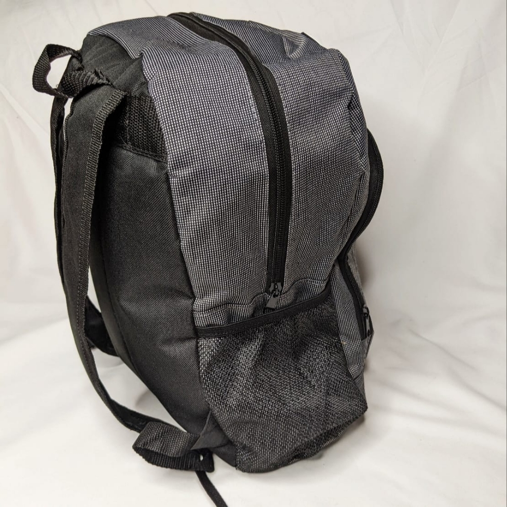 Metropack Grey Backpack - Picture 2 of 6